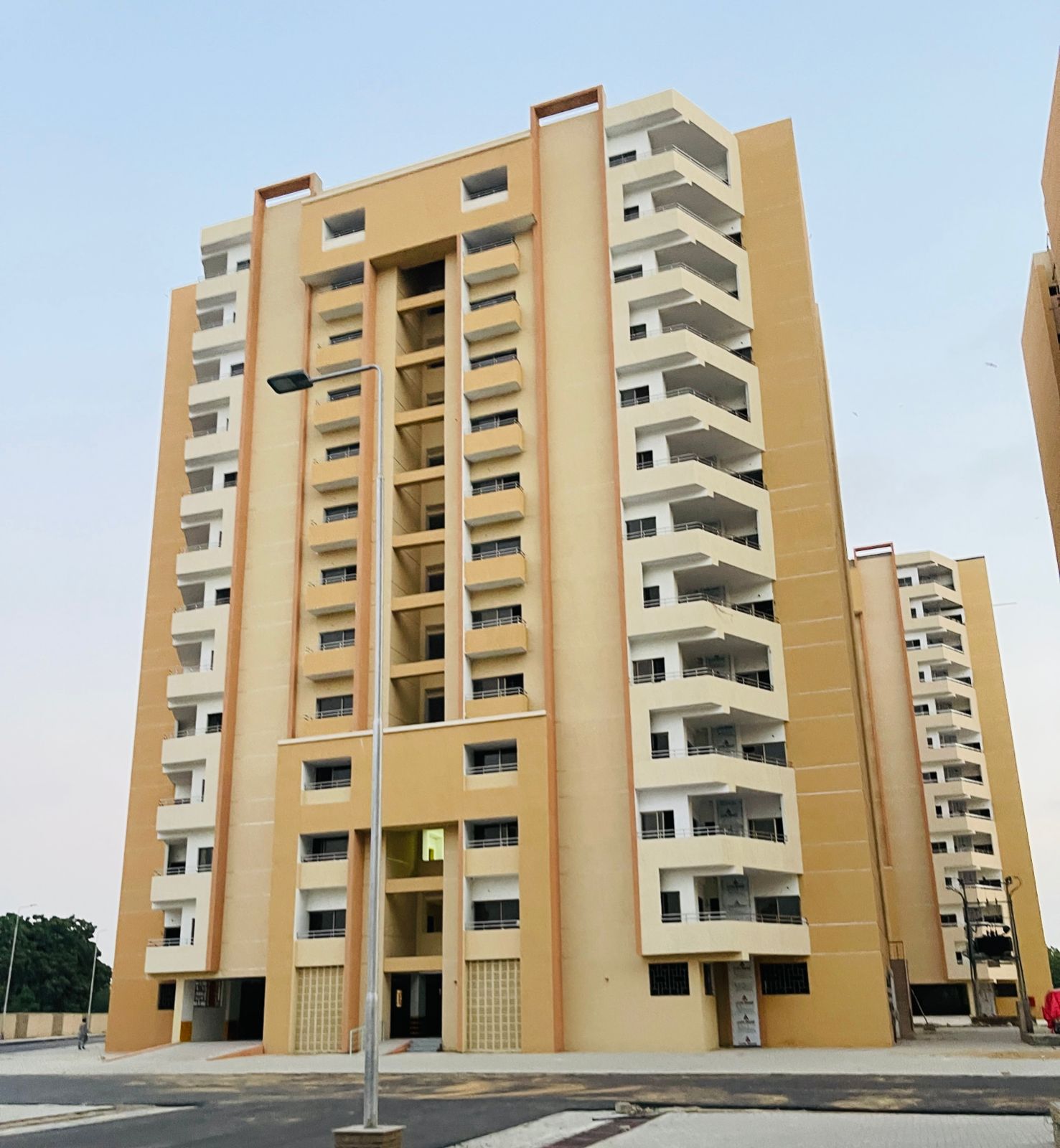 Apartment – Askari 5, Sector J